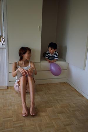 結婚式の準備でブーケを手作りする